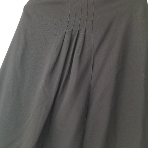 Authentic Aquascutum classic skirt - Picture 2 of 4